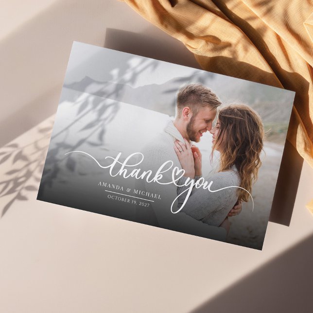 Tarjeta Pequeña Boda Foto de Newlyweds Modern Gracias (Wedding Thank You Couples Photo Card on Zazzle at Milestone Hub)