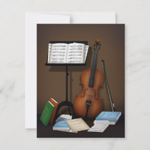 Tarjeta Pequeña Cello en medio de libros musicales y música clásic