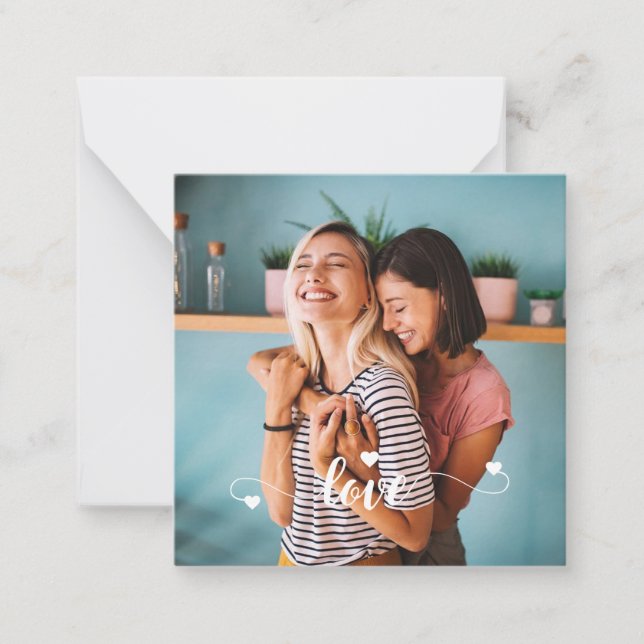 Tarjeta Pequeña Chicas Amor Blanco Script Con Corazón San Valentín (Anverso)