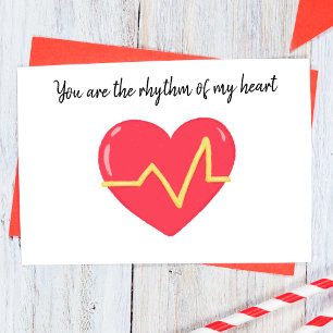 Tarjeta Pequeña Corazón y cardiograma modernos