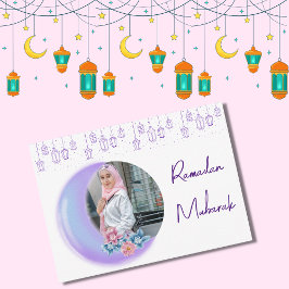 Tarjeta Pequeña Creciente floral suave Islam Ramadan Mubarak Foto