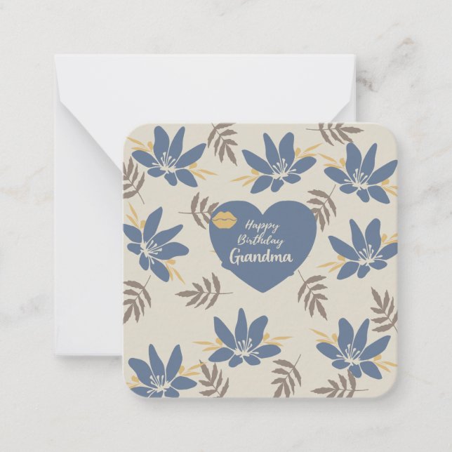 Tarjeta Pequeña Cumpleaños de la abuela: (Anverso)