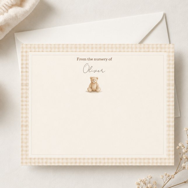 Tarjeta Pequeña cuna de osito de gingham neutro (Subido por el creador)