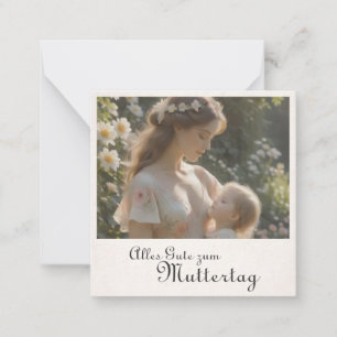 Tarjeta Pequeña Día de la Madre – Un abrazo tierno en el jardín