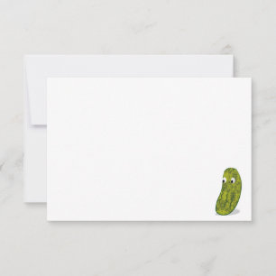 Tarjeta Pequeña Dibujo Animado de Pepino Ensalado en Blanco