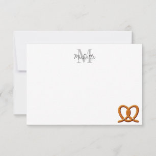 Tarjeta Pequeña Dibujo de Pretzel Lindo Monograma Personalizado