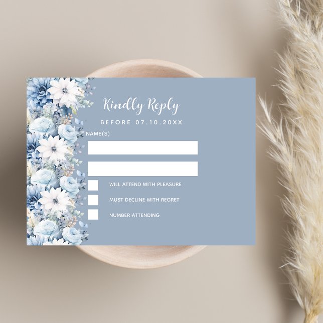 Tarjeta Pequeña Duste boda floral azul RSVP (Subido por el creador)