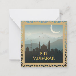 Tarjeta Pequeña Eid Mubarak en un fondo azul claro