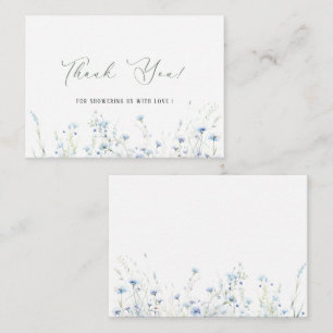 Tarjeta Pequeña Elegante acuarela Bebé en flores silvestres en flo