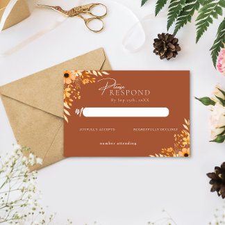 Tarjeta Pequeña Elegante boho floral dibujada a mano RSVP de boda