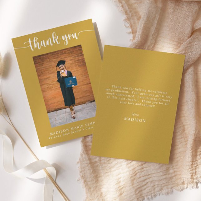 Tarjeta Pequeña Elegante Script Gold Graduation Photo You (Subido por el creador)