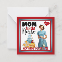 Tarjeta Pequeña Enfermera nostálgica cute pinup mamá y enfermera