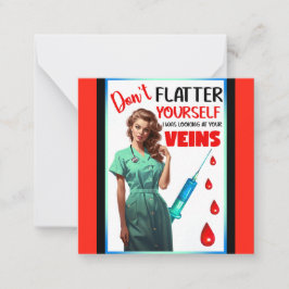 Tarjeta Pequeña Enfermera nostálgica linda no te engaña