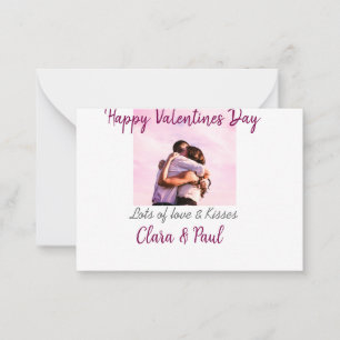 Tarjeta Pequeña Feliz día de San Valentín besos modernos amor añad