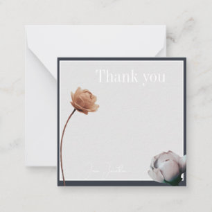 Tarjeta Pequeña Flor mínima simple y suave