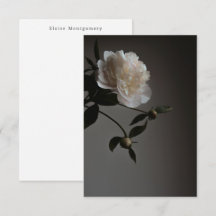 Foto floral moderna y oscura con nombre personaliz