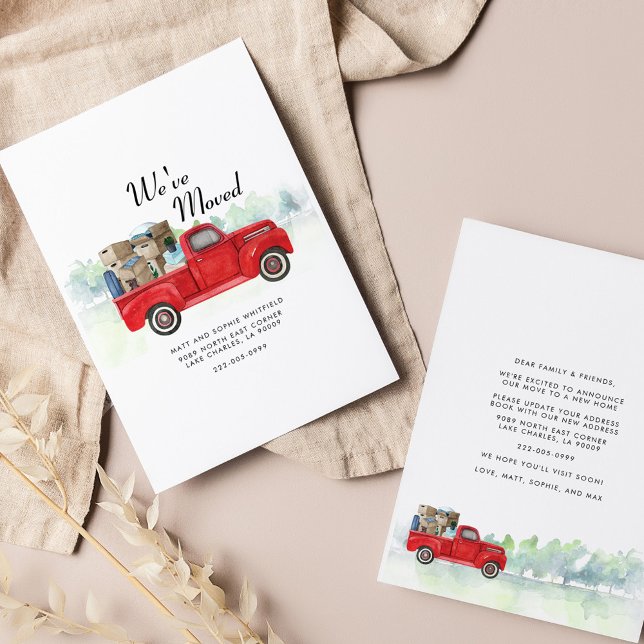 Tarjeta Pequeña Hemos movido el cambio de dirección de la Invitaci (We've Moved Red Truck Watercolor Moving Announcement)