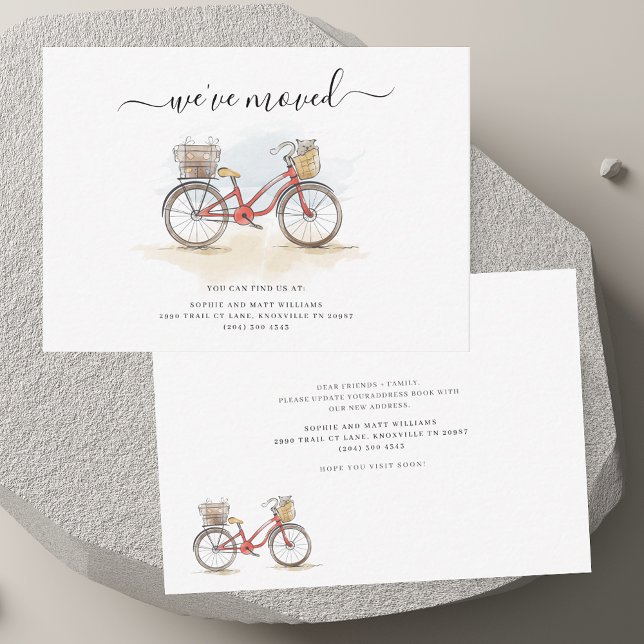 Tarjeta Pequeña Hemos movido la bicicleta roja de la Moda Boho (We've Moved Boho Chic Red Bicycle Moving Note Card)