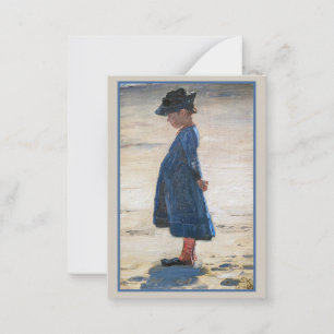 Tarjeta Pequeña Kroyer - Niña pequeña de pie en la playa Skagen