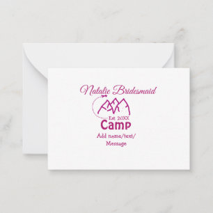 Tarjeta Pequeña La dama de honor del campamento rosado añade el no