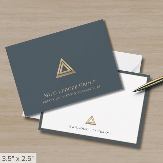Tarjeta Pequeña Logotipo de oro profesional (Subido por el creador)