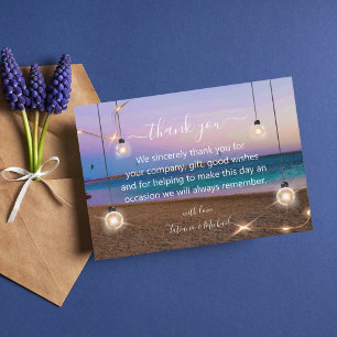 Tarjeta Pequeña luces doradas modernas en la playa boda gracias a 