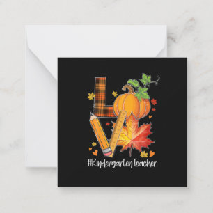 Tarjeta Pequeña Maestra de jardín de infancia de otoño hojas de ot