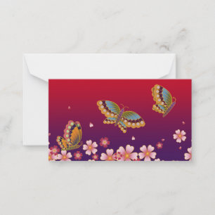 Tarjeta Pequeña Mariposas japonesas en medio del Sakura florecen e