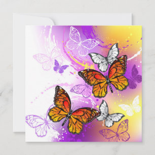 Tarjeta Pequeña Mariposas monarcas en fondo morado
