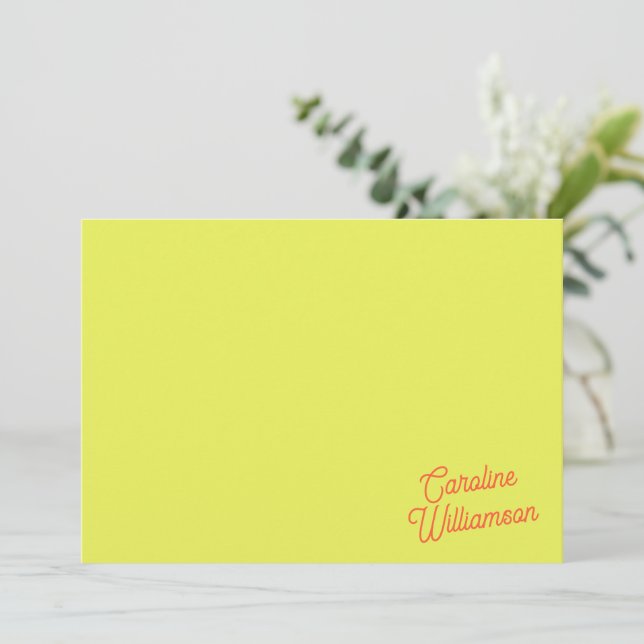 Tarjeta Pequeña Modern Chartreuse Script Personalized Stationery (Anverso de pie)