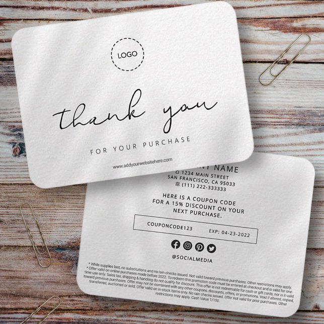 Tarjeta Pequeña Moderno y simple Moda elegante Cupón de promoción  (Subido por el creador)