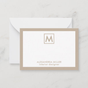 Tarjeta Pequeña Monograma blanco simple y profesional beige