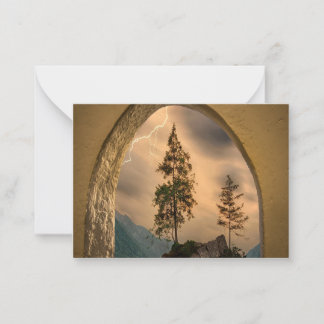 Tarjeta Pequeña Montaña acuática, agua natural