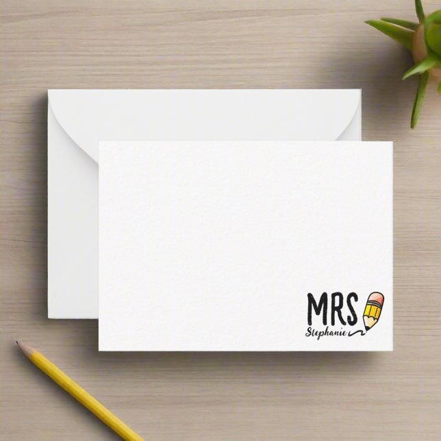 Tarjeta Pequeña Niños con lápiz y lápiz cutáneo nombran de vuelta  (Subido por el creador)