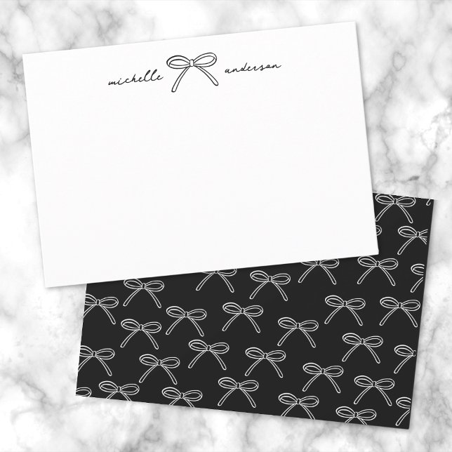 Tarjeta Pequeña Nombre personalizado de arco blanco negro (Personalized Black White Bow Name Note Card)