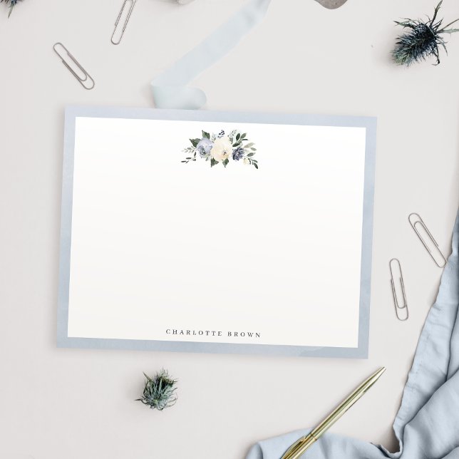 Tarjeta Pequeña Papel botánico personalizado en flor (Blooming botanical blue personalized stationery note card)