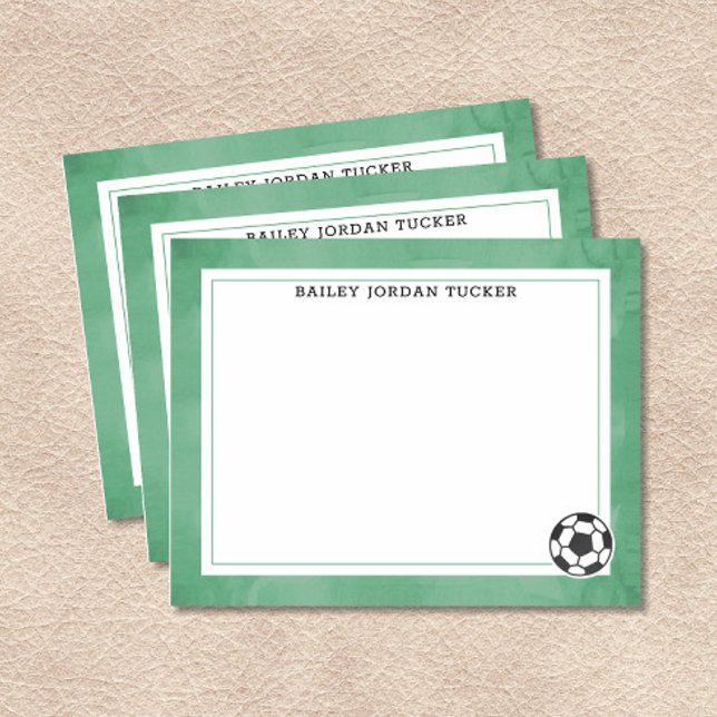 Tarjeta Pequeña Papel de carta acuarela verde de balón de fútbol (Soccer Ball with Name Flat Note Cards)