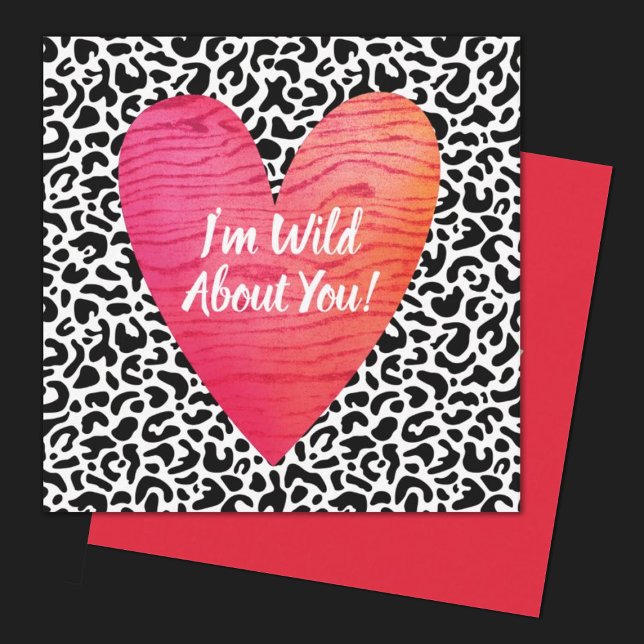 Tarjeta Pequeña Plaza de Día de San Valentín de impresión Leopard (wild about you valentine.  perfect for a kids classroom exchange.personalize it with your kids name.)