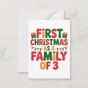 Tarjeta Pequeña Primera Navidad como Familia de 3 Divertidos Coinc