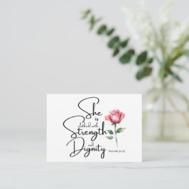 Tarjeta Pequeña Proverbios 31:25 Ella está vestida de la Biblia Ve