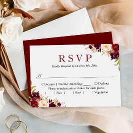 Tarjeta Pequeña RSVP de pequeña boda de presupuesto | Burgundy Rub