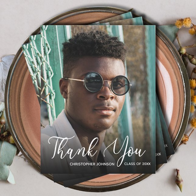 Tarjeta Pequeña Simple Foto Agradecimiento de Graduación (Simple photo graduation thank you flat note cards with your message on the back)