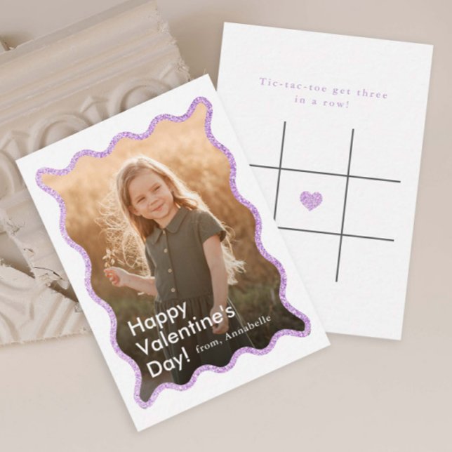 Tarjeta Pequeña Simple Modern Kids Photo Classroom Valentine's (Modern Kids Photo Classroom Valentine's Day Card with Tic-Tac-Toe game on the back.)