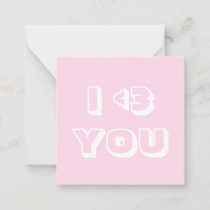 Tarjeta Pequeña Te amo la tipografía en negrita rosa del corazón m