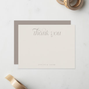 Tarjeta Pequeña Tipografía Elegante con Remolino Bodas Gris Beige