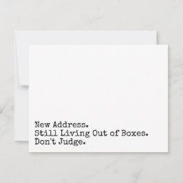 Tarjeta Pequeña Todavía viviendo fuera de las cajas no juzga la ta