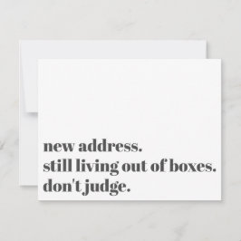 Tarjeta Pequeña Todavía viviendo fuera de las cajas, no juzguen a 