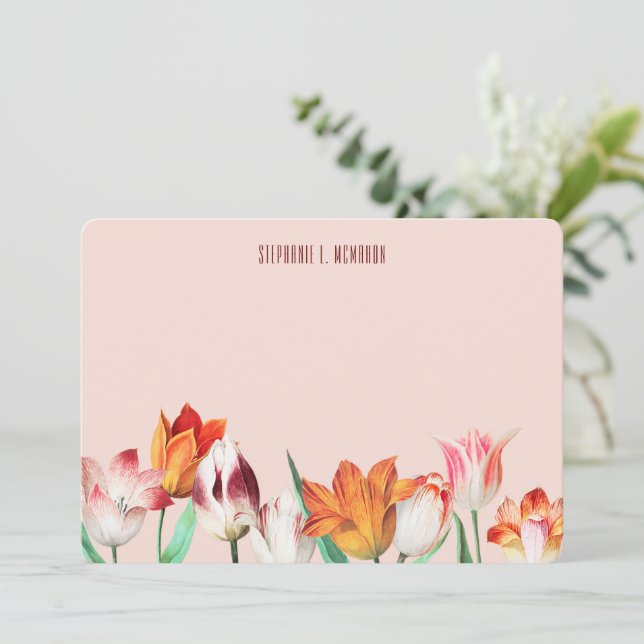 Tarjeta Pequeña Tulipanes ilustrados de época sobre rosa claro (Anverso de pie)