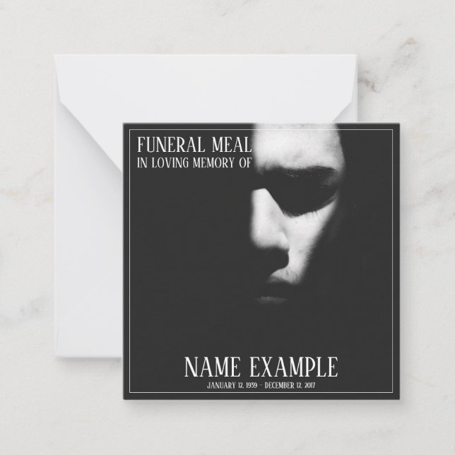 Tarjeta Pequeña Una cara dormida a media sombra (Anverso)