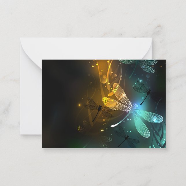 Tarjeta Pequeña Vuelo de libélula luminosa verde (Anverso)